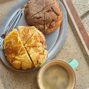 소금과빛베이커리 사진 1