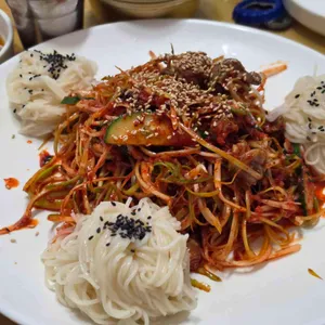 체부동잔치집 사진 1