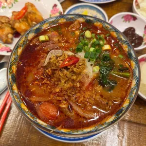 퍼부어 대표 사진