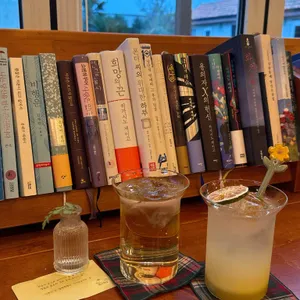 비자림 만나책방 사진 2