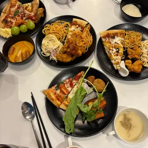 무한리필 피자보틀 대표 사진