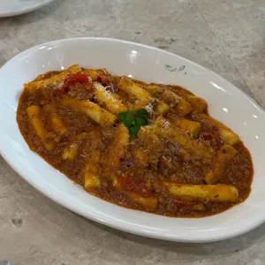 멜라 대표 사진