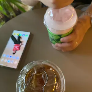 홍대카페 사진 1