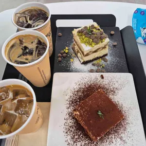 셀렉티드 닉스 사진