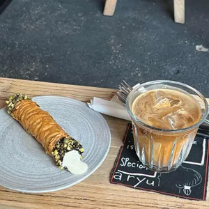 아류 대표 사진