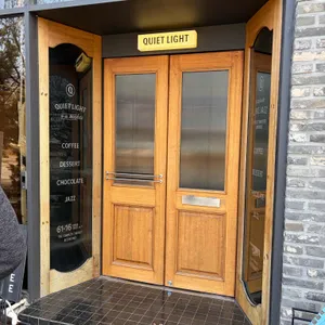 콰이어트라이트 사진 1