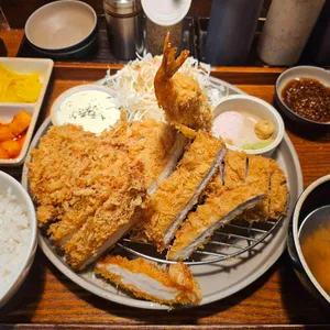 카츠업 대표 사진