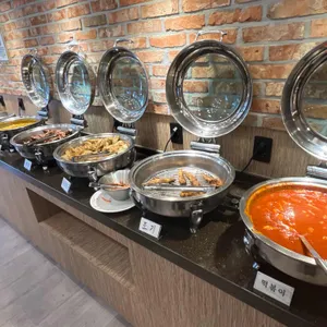 알마께한식뷔페 사진 1