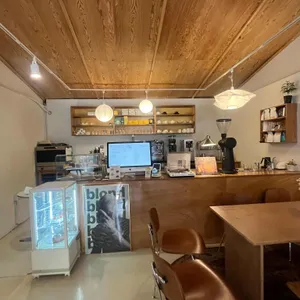 바이닐 인사이드 대표 사진