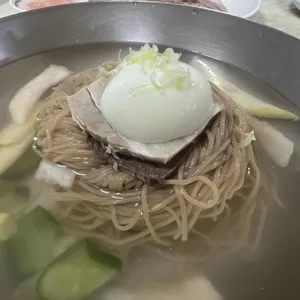 평양면옥 대표 사진