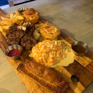 파이 리퍼블릭 대표 사진