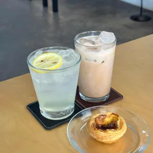 두왓유럽 대표 사진