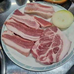 위미중앙정육식당 사진 2