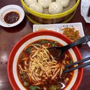 린공즈멘관 사진