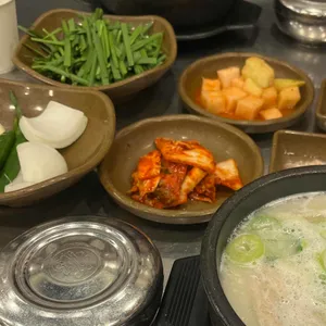 수변최고돼지국밥 대표 사진