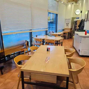 윤초밥 대표 사진