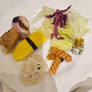 애슐리퀸즈 대표 사진