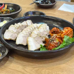 정광석항아리보쌈 사진