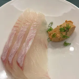 어진 대표 사진