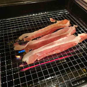 호르몬치치 사진