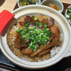 크리스탈제이드 대표 사진