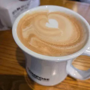 컴포즈커피 사진