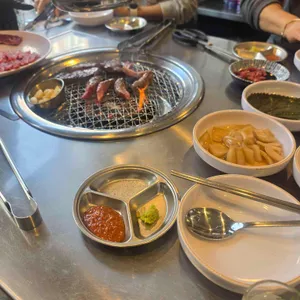 영삼이네 우정소갈비 대표 사진