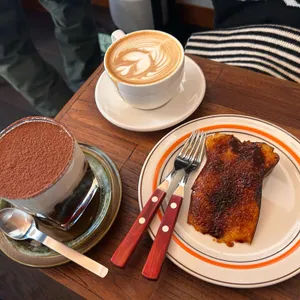 하레브라도 대표 사진