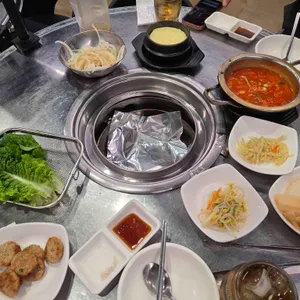 숯불통삼겹 사진 1