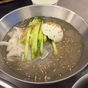 빽돈 대표 사진