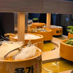 용가 회전훠궈 사진 2