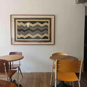 허스밴즈 대표 사진