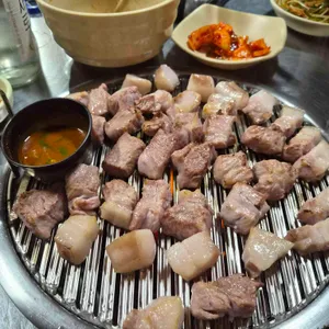 명품제주도돼지연탄구이 사진