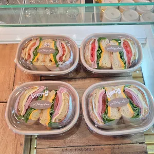 에뜰담 베이커리앤커피 사진