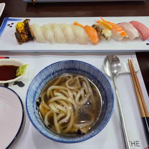 더어일식 사진 1