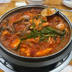 빨간거짱구네 사진 1