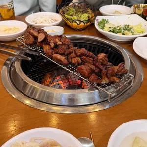 소나무가 있는 풍경 사진 1