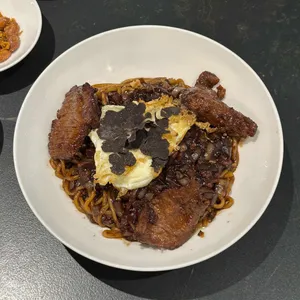 무탄 대표 사진