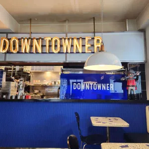 다운타우너 대표 사진