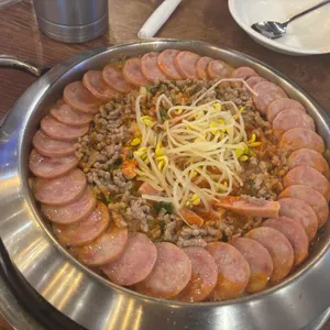 부대찌개대사관 사진