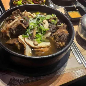 진주냉면 산홍 사진 1