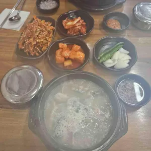조서방순대국 사진