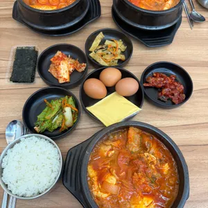 훈훈순두부 사진 1