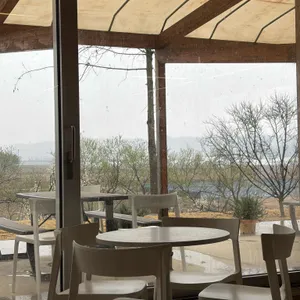 뤁스퀘어 대표 사진