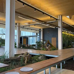 뤁스퀘어 대표 사진