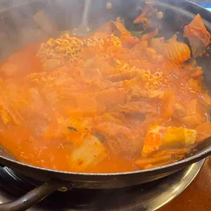 백채김치찌개 사진 1