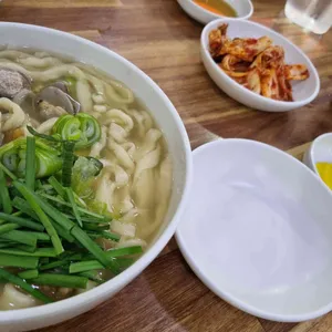 무명칼국수 사진
