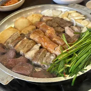 발산한우진곱창 사진 1