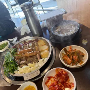 발산한우진곱창 사진