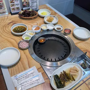 맛찬들왕소금구이 대표 사진